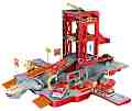Камион писта - Пожарна станция - Детски комплект за игра със светлинни и звукови ефекти, и аксесоари - 