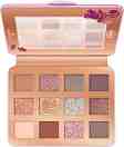 Essence Disney Alice in Wonderland Eyeshadow Palette 01 All Smiles Here - ������� � 12 ����� ����� �� ��� �� ������� Disney Alice in Wonderland - �����