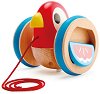 Дървена играчка за дърпане haPe - Пиленце - 