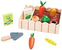 Дървен комплект за игра Lelin Toys - Зеленчукова градина - 