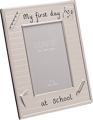 Посребрена рамка за снимка Widdop Bingham My First Day at School - 10 x 15 cm, от колекцията Celebrations - продукт