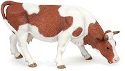 Фигурка на пасяща петниста крава Papo - играчка