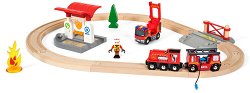 Влакче с релси и аксесоари Brio - Пожарна станция - играчка