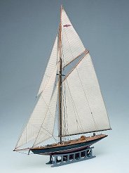Ветроходна яхта - Britannia - макет